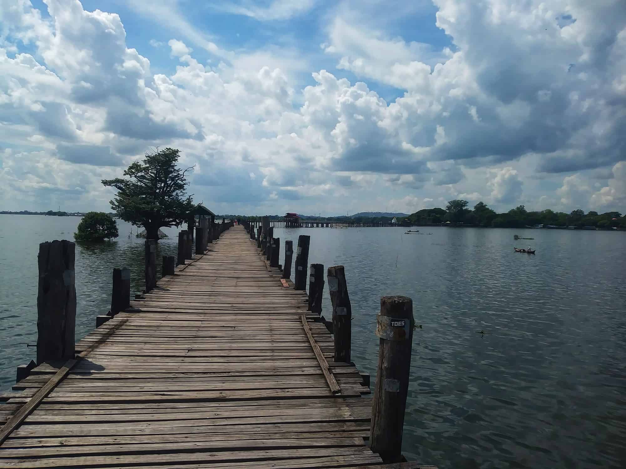U Bein Bridge, Mandalay, Myanmar