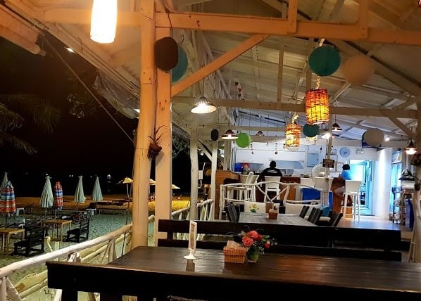 Sabai Bar in Ao Khai Beach, Laem Mae Phim, Rayong 